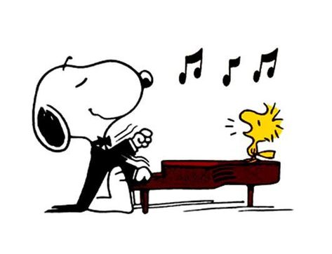 Snoopy Playing Instruments, Snoopy And Woodstock Painting, Snoopy Playing Violin, Woodstock Pictures, Snoopy Tattoo, Snoopy Stuff, Woodstock Snoopy, Snoopy Funny, Famous Comics