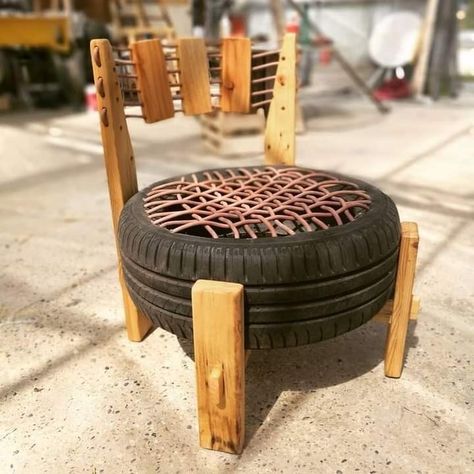 Kursi Ban, Tire Furniture, Radiator Heater, Floating Table, Tyres Recycle, Diy Patio Furniture Cheap, Old Tires, Etsy Diy, 2x4 Furniture