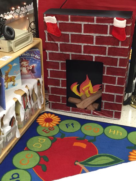 Fireplace Classroom, Reading Area Classroom, Classroom Fireplace, Book Area, Home Corner, Reading Area, Independent Reading, Corner Fireplace, Corner House