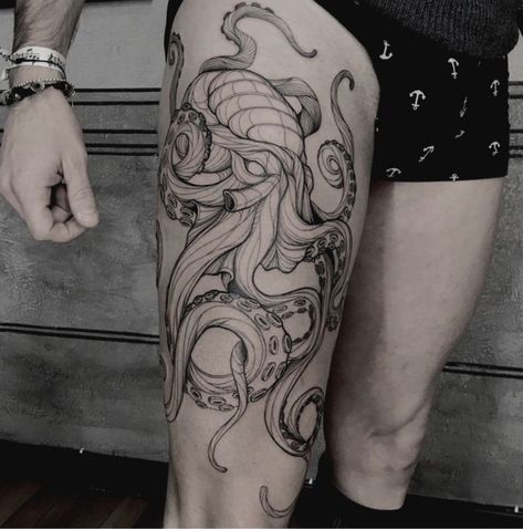 Surrealism Sketch, Tattoos Octopus, Octopus Thigh Tattoos, Tentacle Tattoo, Underwater Tattoo, Octopus Tattoo Sleeve, Thigh Tattoo Men, Kraken Tattoo, Squid Tattoo