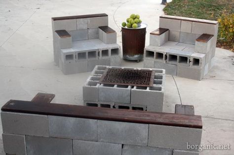 Better pics! just about 150 bux for completion! Cinder Block Seating, Cinder Block Garden Wall, Stone Sofa, Cinder Block Furniture, Fire Pit Materials, Cinder Block Garden, Cinder Blocks, Fire Pit Furniture, Chair Outdoor