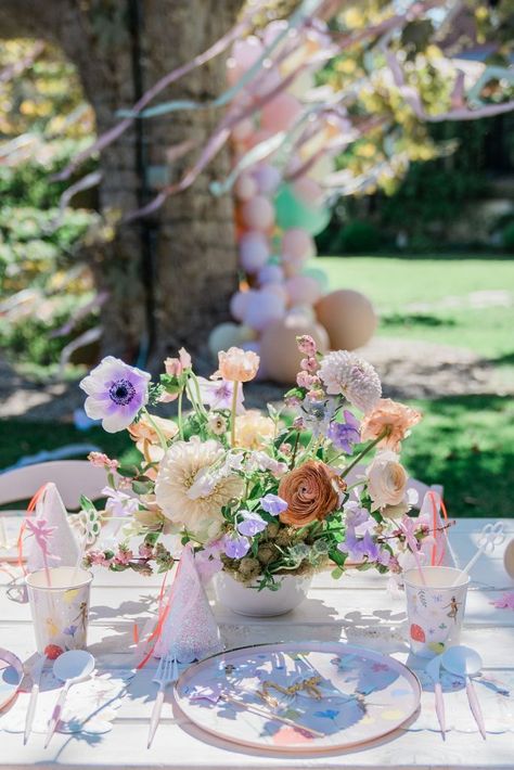 Enchanting Backyard, Enchanted Garden Party, Butterfly Themed Birthday Party, Fairy Garden Birthday Party, 4th Birthday Party, Butterfly Birthday Party, Garden Party Decorations, Garden Party Birthday, Fairy Birthday Party