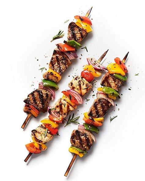 Grilled Kabobs, Chicken Kabob Marinade, Kabob Marinade, Chicken Kabob Recipes, Grilled Chicken Kabobs, Grilling Kabobs, Kabob Recipes, Chicken Kabobs, Chicken Skewers