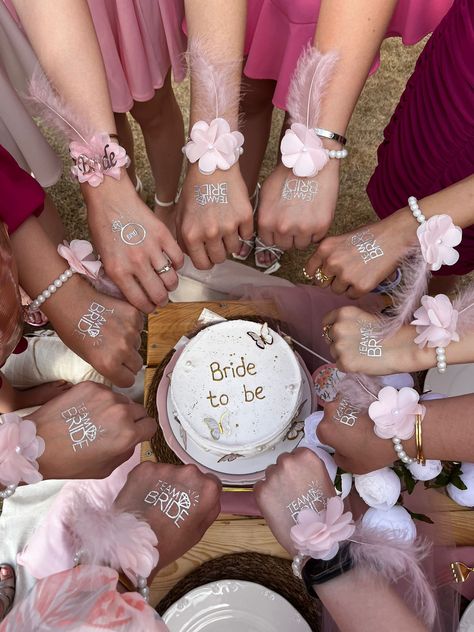 Bride To Be Decoration Ideas At Terrace, Bride To Be Decor Ideas, Bride To Be Dresses Bachelorette Parties, Bride To Be Dress Ideas, Bride To Be Party Decoration Ideas, Team Bride Ideas, Chic Bridal Shower Ideas, Bachelorette Party Aesthetic, Spinster Party