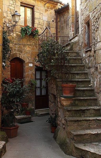 Landscapes Beautiful, Italy Aesthetic, Perfect Photos, Urban Sketching, Beautiful Places To Travel, Beautiful Buildings, Pretty Places, Future House, Beautiful Landscapes