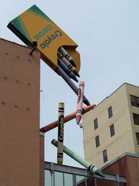 Crayola Factory, Easton Pennsylvania, Guerrilla Marketing, Claes Oldenburg, Public Sculpture, Crayon Box, Murals Street Art, Fire Art, Building Art