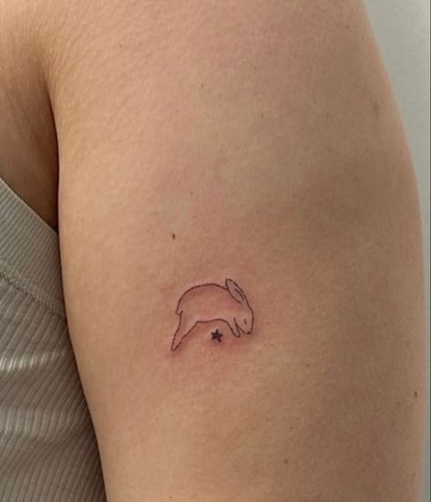 Bunny Tattoo Aesthetic, Bunny Stick And Poke, Dainty Bunny Tattoo, Aesthetic Tattoo Ideas, Browning Tattoo, Bunny Tattoo, Unique Tattoo Ideas, 20 Aesthetic, Cute Tats