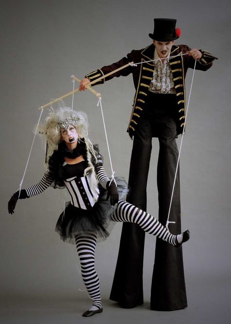 Circus Halloween Costumes, Arley Queen, Stilt Costume, Steampunk Circus, Circus Fashion, Puppet Costume, Halloween Circus, Dark Circus, Halloween Entertaining