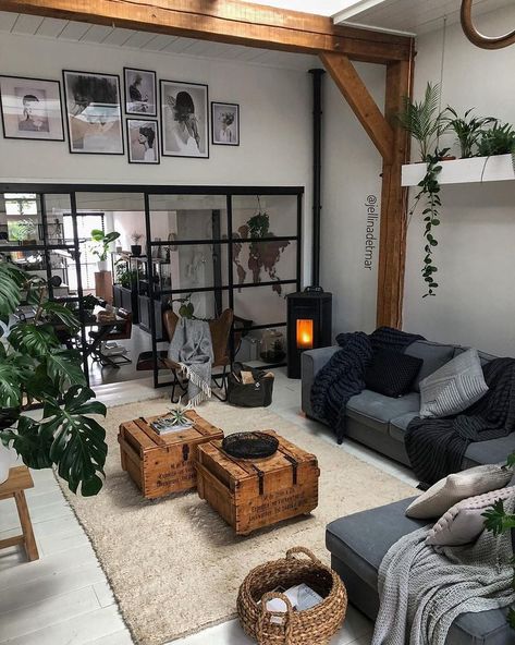 Industrial Chic Interior, Industrial Decor Living Room, Industrial Style Living Room, Modern Rustic Living Room, Building A Tiny House, Industrial Livingroom, Dream Living, Rustic Living Room, Apartment Inspiration