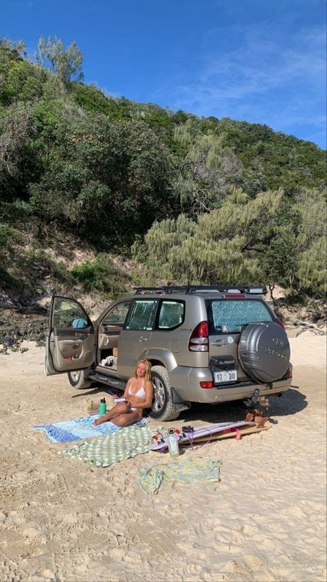 Beach Road Trip Aesthetic, Van Life Beach, Surf Car, Trip Hacks, Beach Cars, Easy Tricks, Road Trip Hacks, Road Trippin, Gap Year