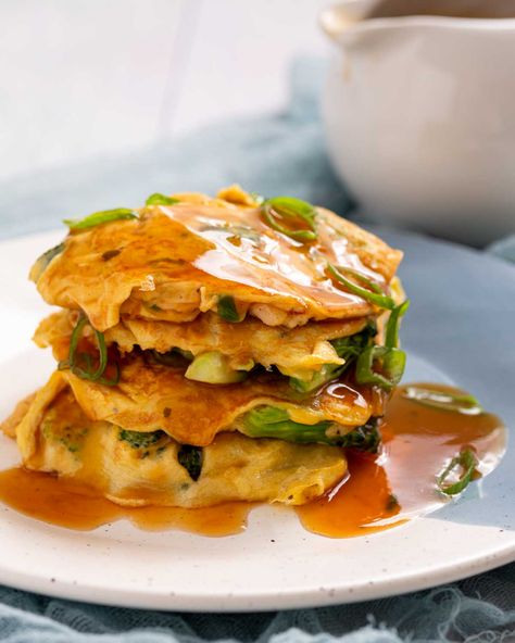 Keto Egg Foo Young - Beauty and the Foodie Egg Patty, Egg Foo Young Recipe, Recipe Cabbage, Pancake Shapes, Pork Entrees, Tamari Sauce, Chicken Vegetable, Lchf Recipes, Cooking For One