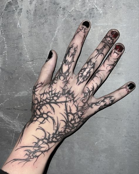 Slipknot Tattoo, Emo Tattoos, Neo Tattoo, Goth Tattoo, Sigil Tattoo, Creepy Tattoos, Tattoo Style Drawings, Aesthetic Tattoo, Dope Tattoos