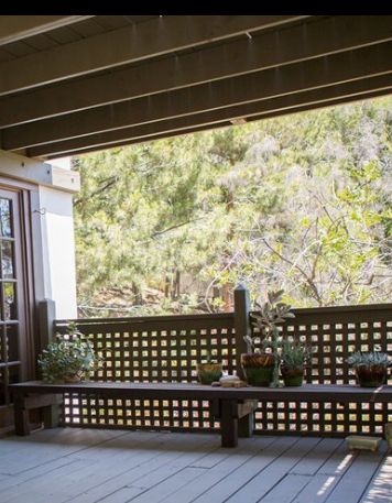 Lattice Porch Railing, Lattice Railing, Bench Railing, Lattice Deck, Rv Porch, Porch Privacy, Garden Decks, Column Ideas, Front Porch Bench