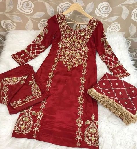 Follow @fashionera_1901 We deal in designer wear, dresses & suits at affordable price. Customisation also available For any queries DM or whatsapp for details 👉📱+919781899825 Stitching 🧵 also Available here. 🌎 world wide shipping ✈️. #newcollection #trendingreel #virałreels #videoviral #newtrend #reelsinstagram #instatrend #weddingsuits #weddingdress #punjabisuits #punjabitrend #trendingreels #new #newcollection #viralreel #explore #exploremore #suitstrending #explorepage #reels #punjabis... Punjabi Heavy Suits, Red Bridal Suits Punjabi, Heavy Punjabi Suits, Punjabi Bridal Suit, Red Punjabi Suit, Punjabi Suit Ideas, Designer Wear Dresses, Heavy Suits, Bridal Suits Punjabi