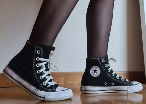 Fat Calves, Alex Core, 2014 Grunge, Knee High Converse, High Converse, Converse 70s, Galaxy Stuff, Converse Aesthetic, Shoe Pics