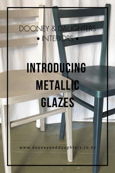 In this tutorial we show you how to use two of the different metallic glazes by The Artisan Company. Metallic Painted Furniture, Heirloom Traditions, Metallic Glaze, Diy Chalk Paint, Chalk Paint Furniture, Furniture Inspiration, Chalk Paint, Painted Furniture, Black Frame