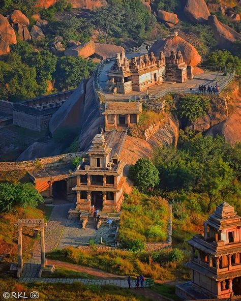 Secret Temples (@secret_temples) posted on Instagram: “The majesticity of the mighty fortress is well and truly beyond the words!!❣️ Chitradurga Fort, popularly known as an impenetrable…” • Nov 22, 2021 at 3:30am UTC Kannada Aesthetic, Karnataka Aesthetic, Chitradurga Fort, Bus Living, Fear Quotes, Main Gate, Tourist Places, The Mighty, India Travel