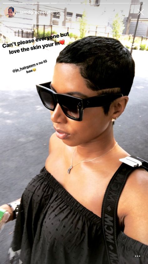 Very Short Pixie Haircut Black Women, Haircut Black Women, Short Relaxed Hairstyles, Black Women Short Hairstyles, Black Hair Short Cuts, Short Shaved Hairstyles, Short Hair Images, Cut Life, Short Hair Pixie Cuts