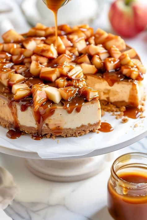 Between the buttery crust, creamy filling, and tender cinnamon-spiced apples, this caramel apple cheesecake has layers of fall bliss in every bite. Easy Caramel Apple Cheesecake, Unbaked Cheesecake, Plain Cheesecake, Caramel Apples Easy, Easy Caramel, Caramel Apple Cheesecake, Apple Cheesecake, Classic Cheesecake, Cheesecake Bites