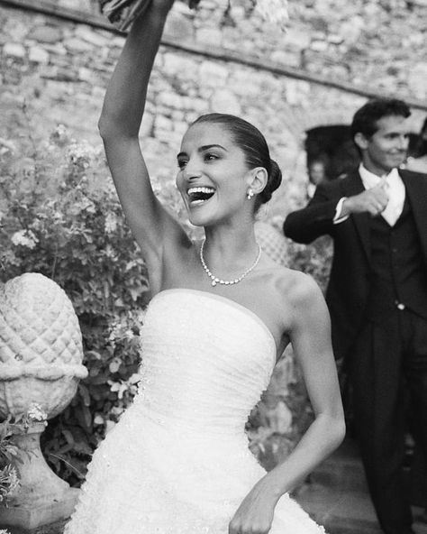 Riccardo Pozzoli on Instagram: “The most charming and contagious smile in the World ❤ @gabriellecaunesil #wedding #pozzolis” Gabrielle Caunesil, Korean Bride, Jeweled Wedding Dress, Wedding Hair Up, Wedding Dress Jewelry, Spanish Wedding, Hollywood Wedding, Vogue Wedding, Wedding Reception Dress