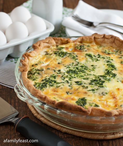 Quiche Custard Recipe, Spinach And Cheese Quiche, Best Quiche, Best Quiche Recipes, Cheddar Quiche, Cheese Quiche, Custard Recipes, Butternut Squash Recipes, Family Feast