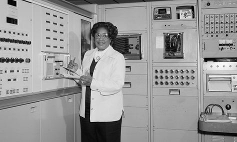 The hidden history of Nasa’s black female scientists |   Mathematician Mary Jackson at Langley Research Centre in Hampton, Virginia, 1977. Photograph: Bob Nye Melody Ellison, Female Mathematicians, Female Engineer, John Glenn, Human Computer, Katherine Johnson, Women Scientists, Hidden Figures, Andrew Jackson