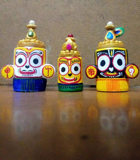 Lord, Recreated from waste, by empty acrylic colours bottle Shilpkar Clay Art On Bottle, Colour Bottles Diy, Acrylic Bottle Craft, Empty Acrylic Paint Bottles Diy, Jagannath Craft, Acrylic Paint Bottles, Bommala Koluvu, Easy Mandala Drawing, Diy Glass Bottle Crafts