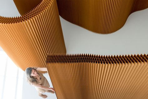 These flexible wooden room partitions expand up to 15 feet while folding down to the thickness of a book! – Yanko Design Cardboard Room Divider, Folding Partition, Traditional Japanese Architecture, Paper Furniture, Folding Walls, Wooden Room, Free Standing Wall, Flexible Space, Room Partition