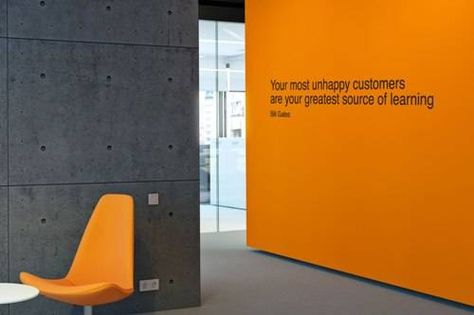 Orange Office, Design Interior Modern, Agency Office, Beautiful Office, Office Space Design, Office Branding, Modern Office Design, Best Office, Interior Design Photos