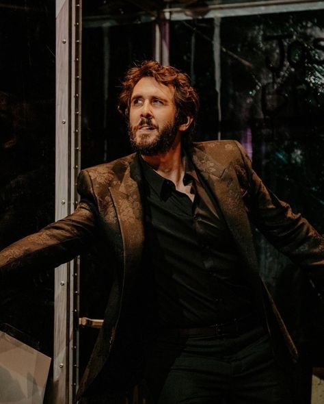 🥲🥲🖤🖤 Josh Groban, You Raise Me Up, Fleet Street, Sweeney Todd, Dream Guy, Brave, My Pictures, Lotus, Actors