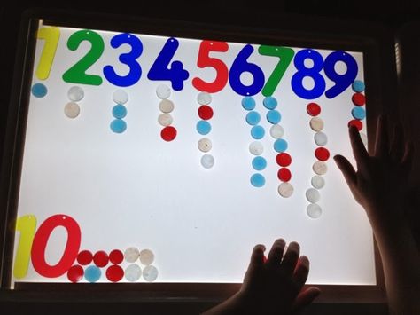 Epic Childhood: Montessori Inspired Counting Light Table For Kids, Light Box Activities, Fine Motor Ideas, Diy Light Table, Table Activities, Montessori Toddler Activities, Light Activities, Creative Curriculum, Light Study