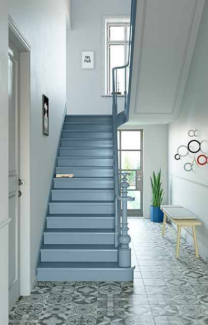 Painted Wood Stairs, Blue Stairs, Stairs Colours, Tiled Staircase, Painted Staircases, Hallway Colours, Hallway Inspiration, Stair Case, Painted Stairs