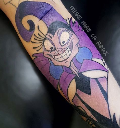 Yzma Disney, Cartoon Legs, Tattoo Circle, Comic Tattoo, Circle Tattoo, Circle Tattoos, Tattoo Magazine, Sweet Tattoos, Turtle Tattoo