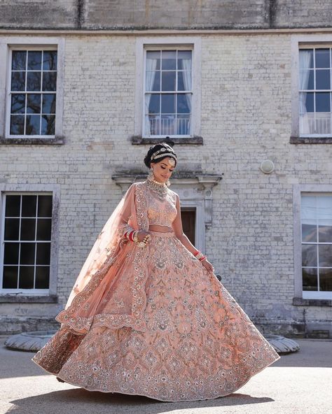 Ekta Solanki on Instagram: “💫 The Spring Wedfest 💫 @pkblondon_official using her stunning #RadiantMuse palette. 💗 Our gorgeous Peach Bridal Lengha. Hand embellished…” Peach Lengha, Bridal Lengha, Party Dress Long Sleeve, Indian Bridal, Beautiful Bride, Dress Long, Bridal Dresses, Bridal Gowns, Victorian Dress