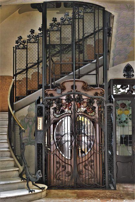 (1) ArtNouveauDeco (@NouveauDeco) / Twitter Vintage Elevator, Elevator Design, Dark Home Decor, Dark Home, Art Nouveau Art, Nouveau Art, Art History, Creative Art, Art Nouveau