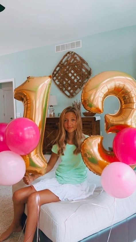 February Birthday Party Ideas, 14th Birthday Party Ideas, Me Happy Birthday, Preppy Birthday, Girly Birthday Party, 13 Birthday, Preppy Party, Cute Birthday Ideas, Preppy Girls