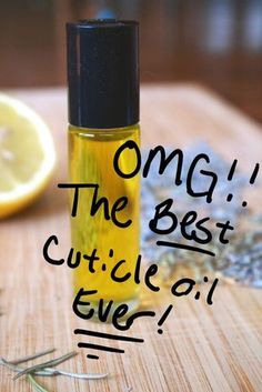 Cuticle Oil Diy, Cuticle Oil Recipe, Best Cuticle Oil, Essential Oil Beauty, Diy Essentials, Essential Oil Blends Recipes, Nail Oil, Nail Strengthener, Young Living Oils