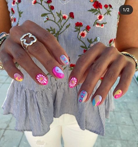 Bible Verses About Peace, Verses About Peace, Nails Styles, Retro Nails, Hippie Nails, Colorful Nails, Summery Nails, Cute Gel Nails, Get Nails