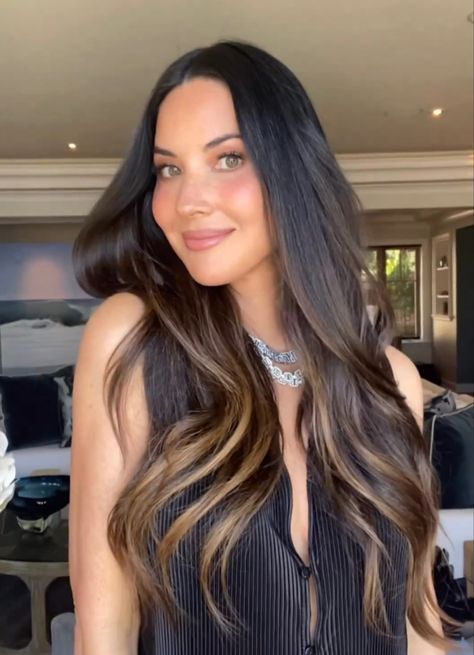 Olivia Mumm Hair, Brunette Women In Their 40s, Olivia Munn Makeup, Olivia Munn Hair, Don't Care What People Think, Olivia Munn Style, Mastectomy Surgery, Wig Inspiration, Mastectomy Scars