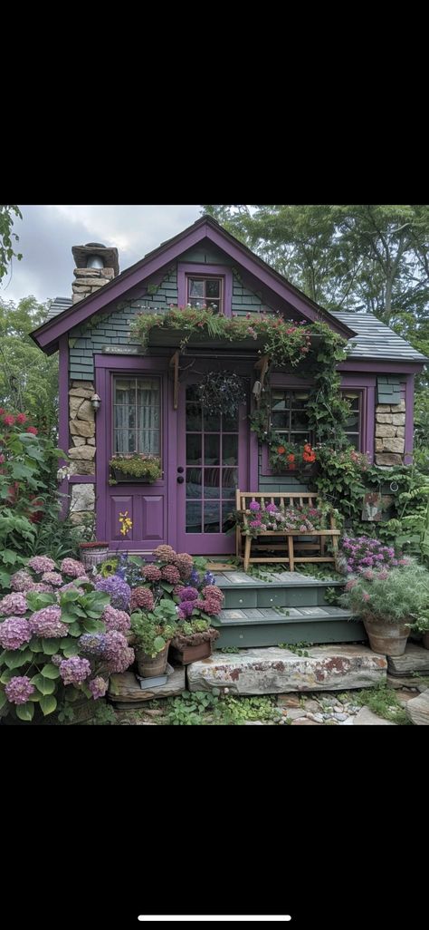 Lilac House, Purple Cottage, Cottage Cabin, Coloring Book Pages, Crafts To Do, House Colors, Small House, House Exterior, Coloring Books