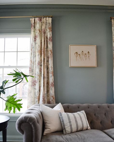 Kelly’s Instagram profile post: “Playing around with some pattern around here and I’m into it. These curtains and piece by @brittneyschulz.art couldn’t be more perfect…” Old Wood Trim, Office Update, Tudor Revival, Turquoise Painting, One Room Challenge, Character Home, Room Challenge, Painting Trim, Rooms Reveal