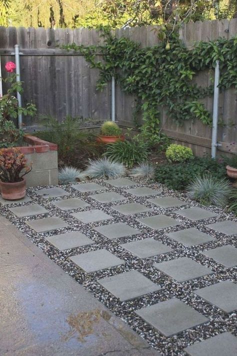 40 Stunning Home Backyard Landscaping With Paving Ideas Driveway Ideas Cheap, Diy Driveway, Provence Garden, Paving Ideas, Home Backyard, Outdoor Paving, Landscaping Retaining Walls, Driveway Landscaping, Garden Paving