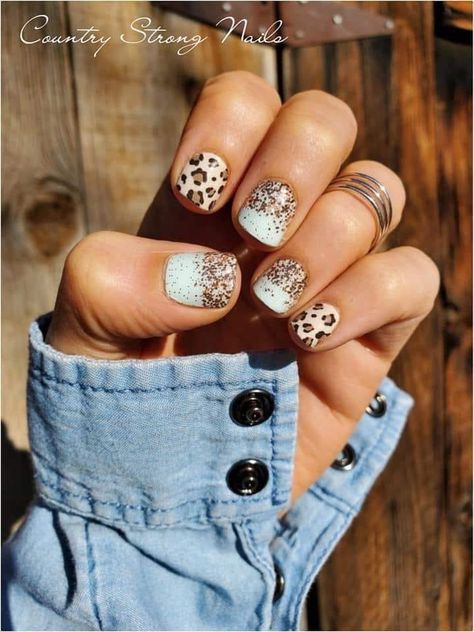 Neutral Nail Designs 2023, Dip Ideas Nails, Color Street Manicures, Boho Manicure Ideas, Pedicure Designs 2023, Professional Gel Nails For Work, Boho Valentines Nails, Pretty Short Nails Simple, Short Leopard Nails