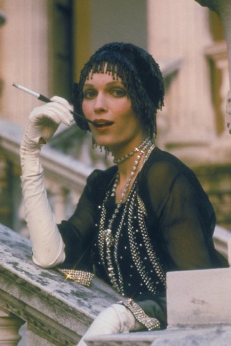 Pictures & Photos from The Great Gatsby - IMDb Great Gatsby 1974, Gatsby Movie, Gatsby Girl, Daisy Buchanan, Great Gatsby Style, Gatsby Costume, Jay Gatsby, Great Gatsby Fashion, Mia Farrow