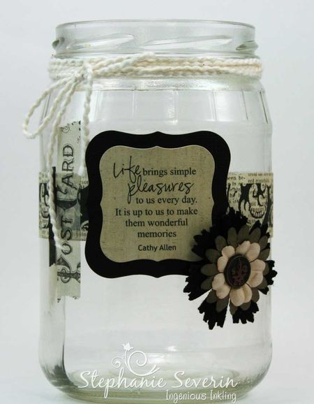 Ingenious Inkling: Memory Jar How to create a great gift or use on New Years to remember. Gratitude Jars, Jar Quotes, Happiness Jar, Blessings Jar, Prayer Jar, Memory Jars, Gratitude Jar, Happy Jar, Secret Sister