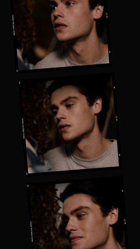 ginny&georgia netflix show moments wallpaper quotes sad marcus baker hot edit Markus Baker Wallpaper, Marcus Baker Style, Marcus Baker Wallpaper Iphone, Marcus Baker Season 2, Marcus Baker Aesthetic, Felix Mallard Wallpaper, Marcus Baker Wallpaper, Marcus Barker, Marcus Ginny&georgia