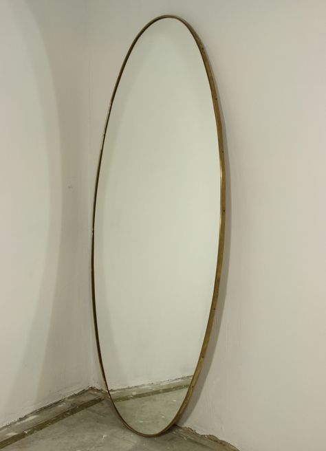 Big Oval Mirror, Oval Mirror Bedroom, Oval Mirrors, Large Oval Mirror, The Glass Menagerie, Mirror Border, Glass Menagerie, Future Room, Entryway Mirror