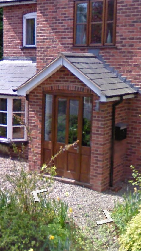 Red Brick Porch, Cottage Front Porch Ideas, Red Brick Front Porch, Cottage Front Porch, Small Conservatory, Enclosed Front Porches, Porch Extension, Sas Entree, Victorian Front Doors