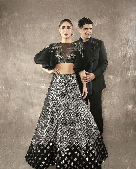 Throwback To Manish Malhotra 2019 Collections With Stunning Bollywood Celebrities As Show Stopper Sequin Lehenga, Lehnga Dress, Salwar Kamiz, Indian Gowns Dresses, Manish Malhotra, Indian Gowns, Indian Bridal Outfits, Designer Party Wear Dresses, Kareena Kapoor Khan