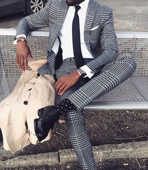 Tag someone you think we should upload a photo of 📸👇🏽 #menwithclass Grey Mens Suit, Men's Tuxedo Wedding, Tuxedos Wedding, Groomsmen Tuxedos, Groom Party, Men Coat, Groom Tuxedo, Suit For Men, Slim Suit